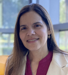 Virneliz Fernandez Vega, B.S. UF Scripps Institute headshot
